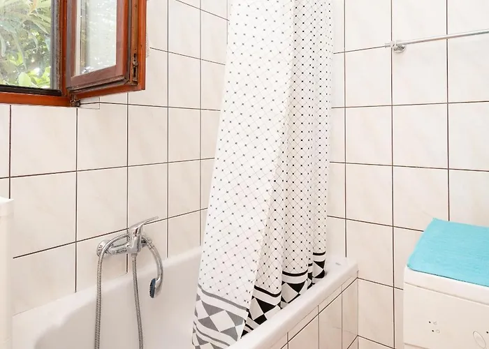 With Parking Space Kampor, Rab - 5014 Appartement Kampor